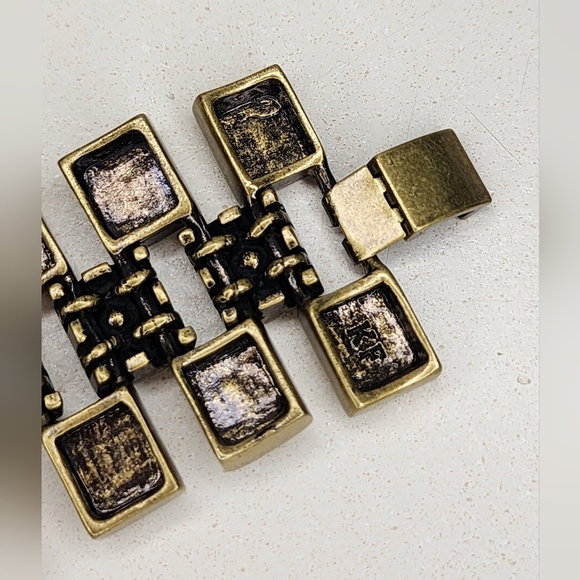 Tractor Tread Bracelet Topaz Rhinestones Golden Brass Metals - Picture 4 of 4